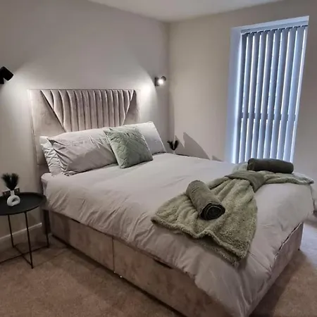 City Centre 2-bedrooms, Both En-suite, Close To Arena, Savings * Leeds (West Yorkshire)